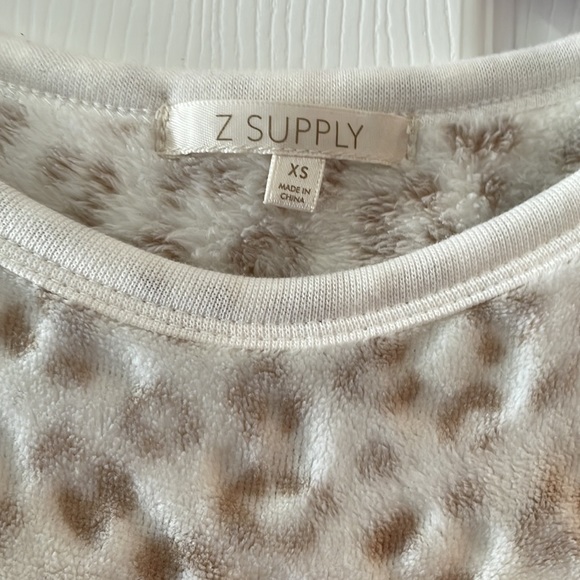 Z supply frosted leopard top - Picture 3 of 5